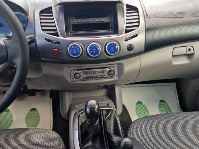 MITSUBISHI L200 2.5 DI-D/136CV Double Cab Invite