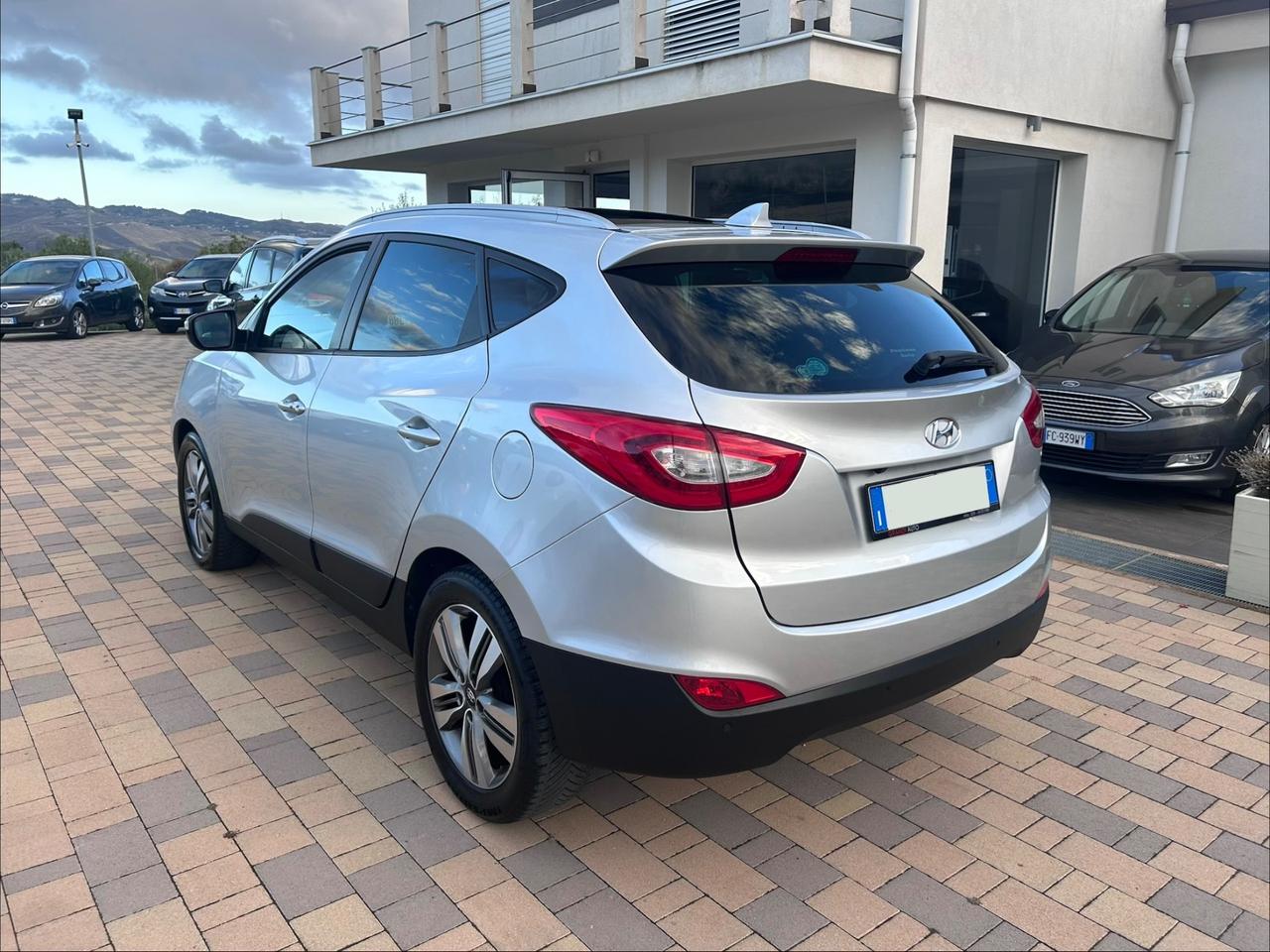 Hyundai iX35 1.7 CRDi 2WD Xpossible TETTO PANORAMICO APRIBILE