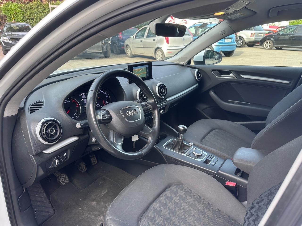 Audi A3 SPB 1.6 TDI clean diesel Ambition