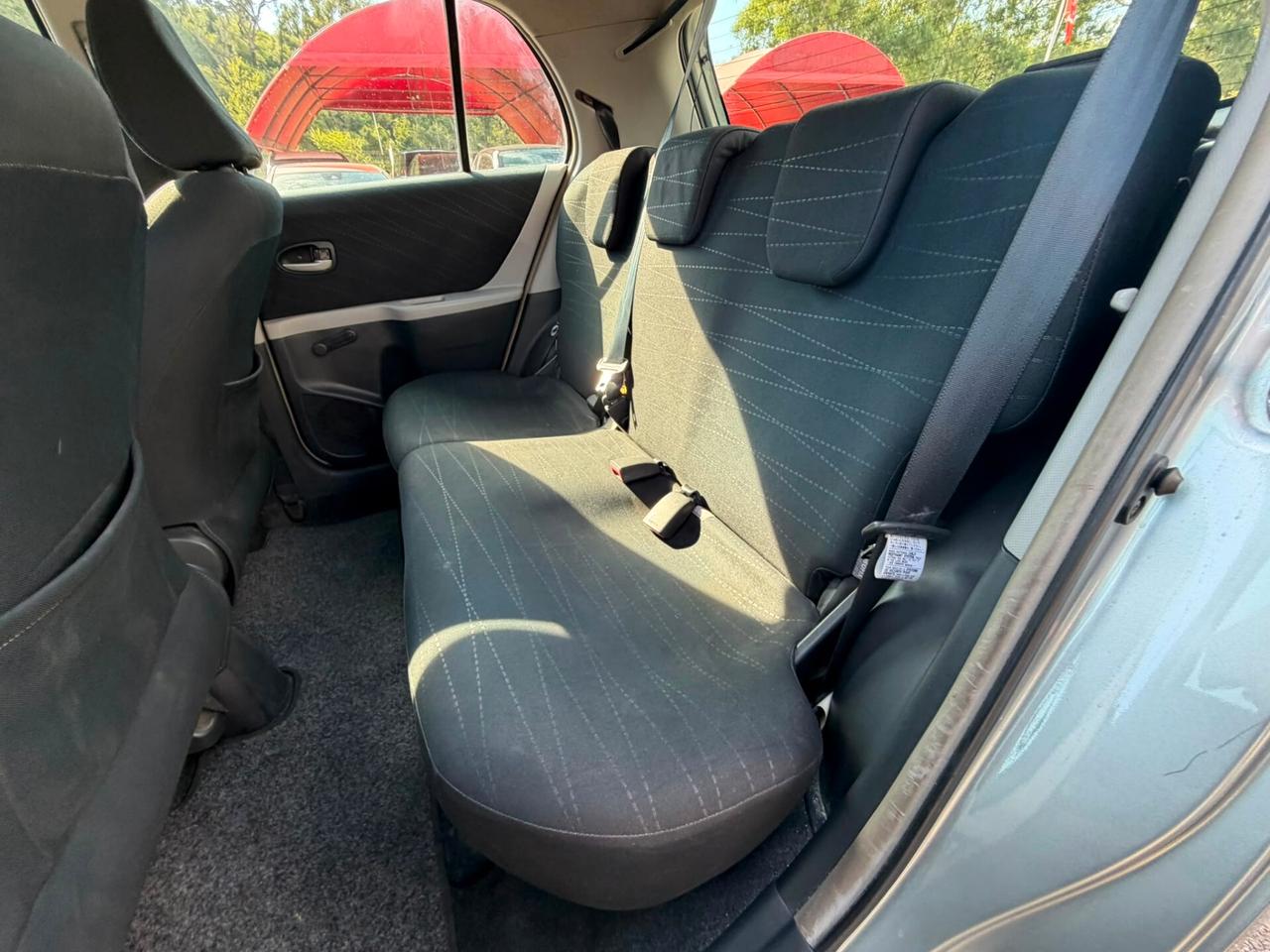 Toyota Yaris 1.3 5 porte Navi