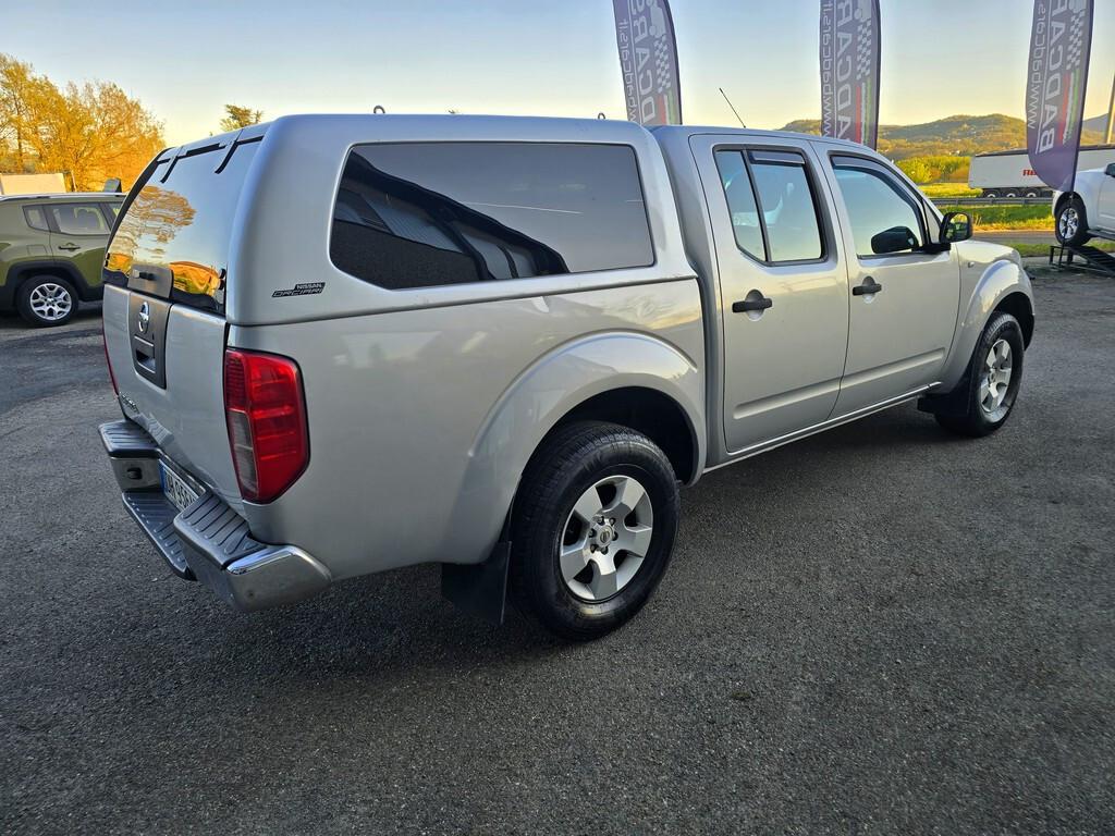 Nissan Navara 2.5 dCi 4 porte Double Cab SE