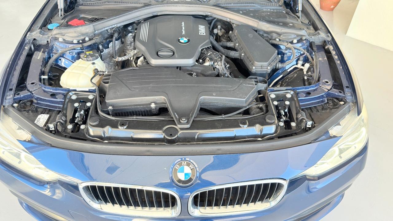 Bmw 320d Touring Business Advantage auto