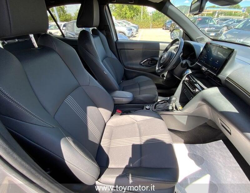 Toyota Yaris Cross 1.5 Hybrid 5p. E-CVT AWD-i Adventure
