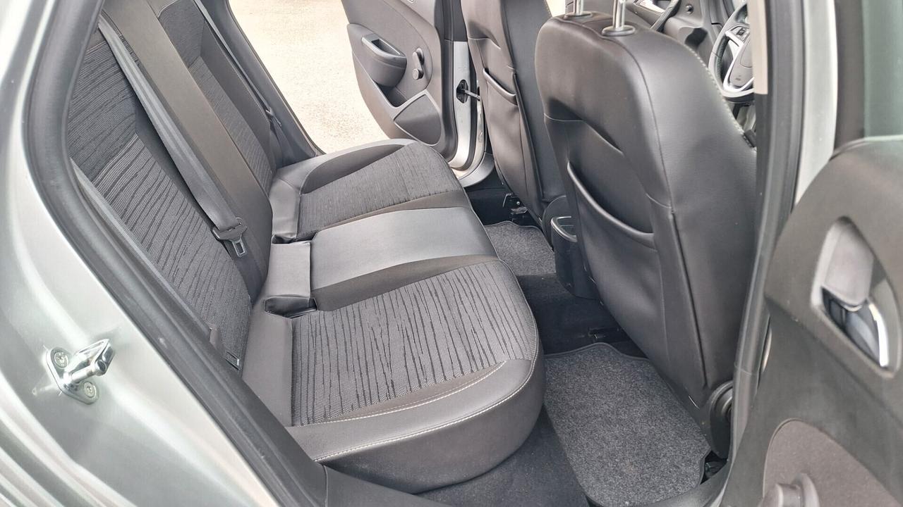 Opel Astra 1.4 Turbo 140CV 5 porte GPL Tech Cosmo