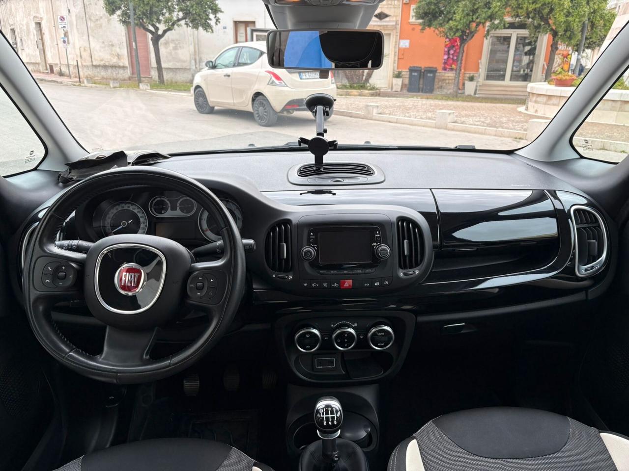 FIAT 500L 1.6 MJT TREKKING BICOLORE OTTOB 2017 DISTRIBUZ ESEGUITA PERFETTA