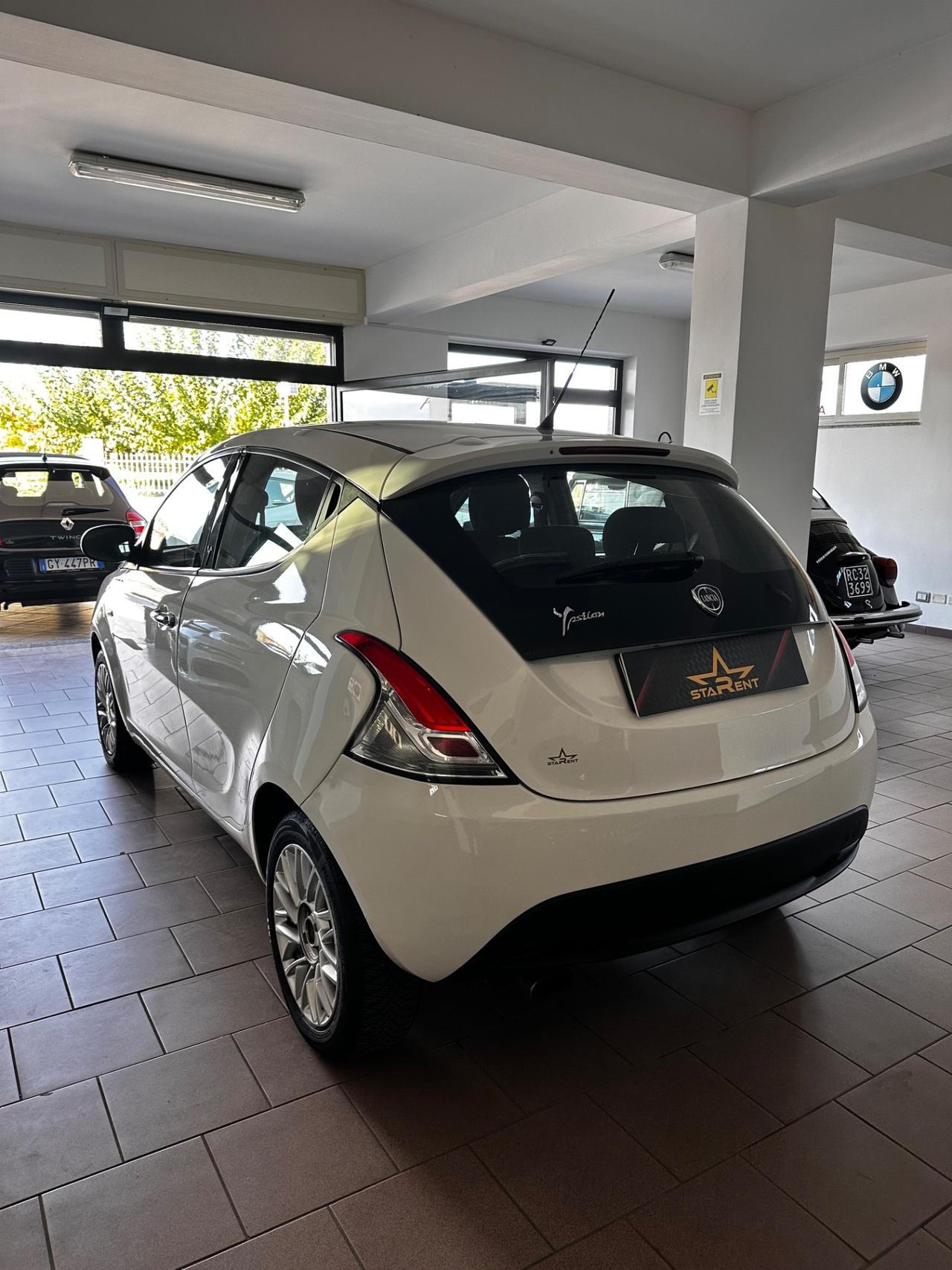 Lancia Ypsilon 1.3 MJT 16V 95 CV 5 porte S&S Gold