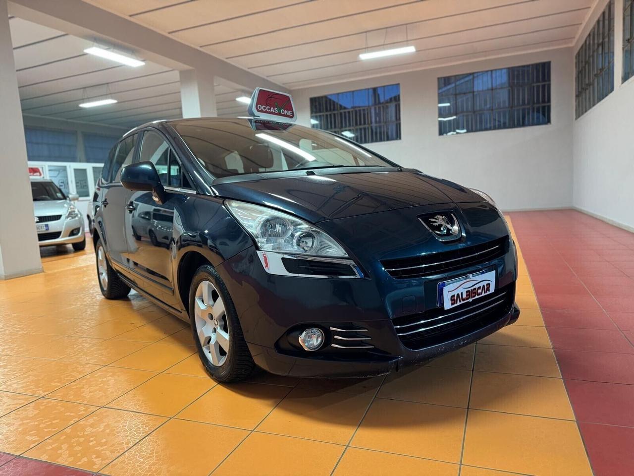 Peugeot 5008 1.6 HDi 115CV Active