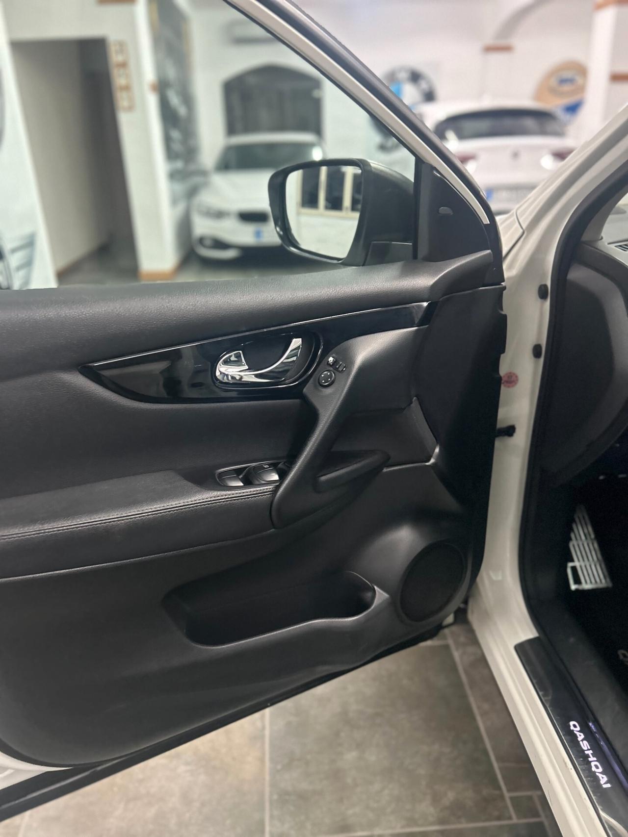 Nissan Qashqai 1.6 dCi 130 cv 4WD Premier Limited Edition