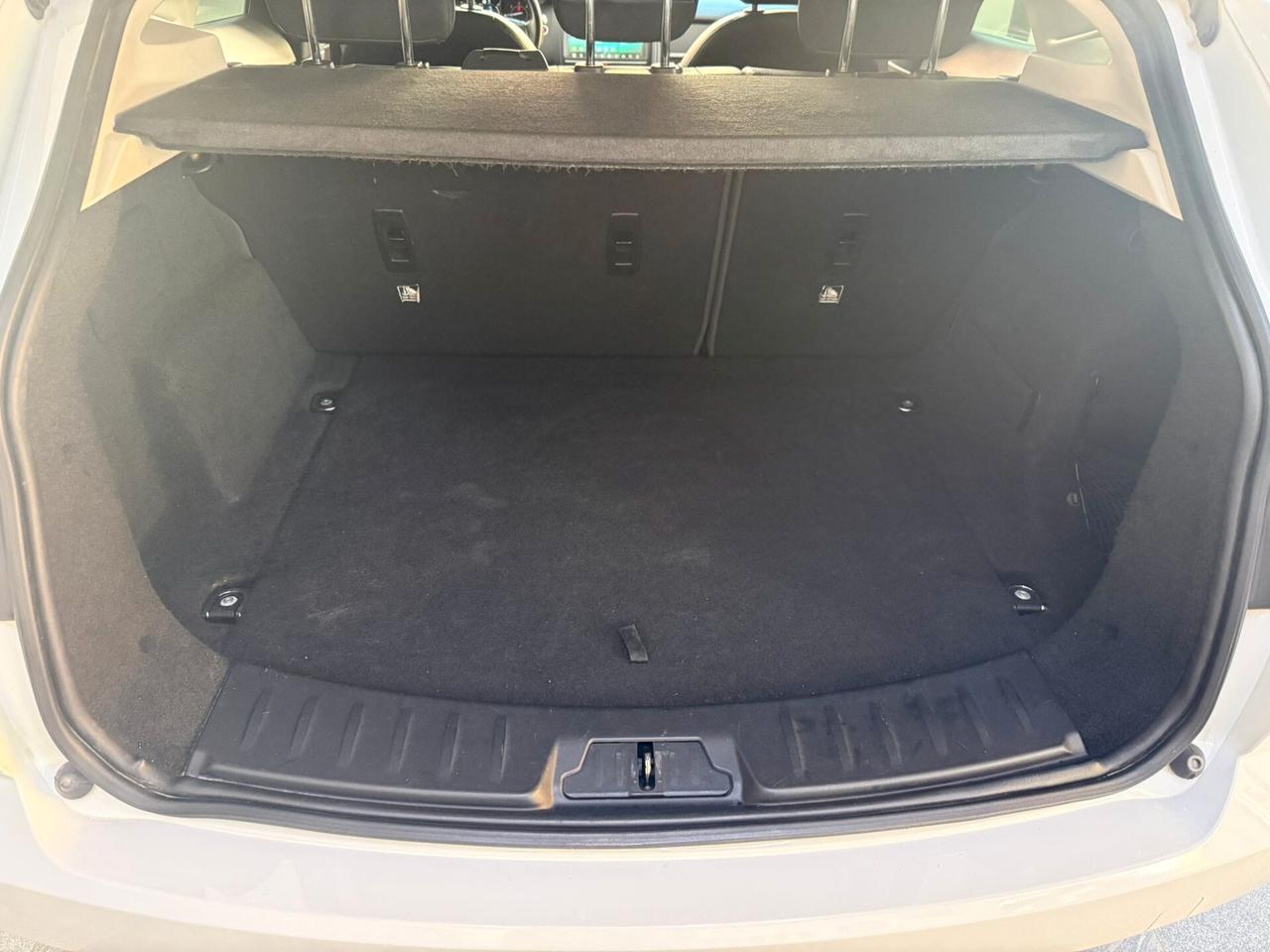 Jaguar E-Pace 2.0D 150 CV R-Dynamic