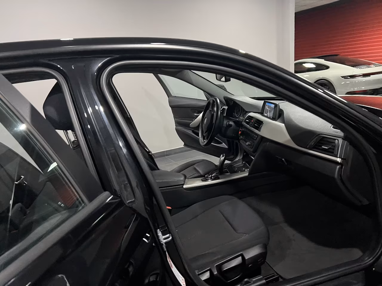 BMW 316 d Touring Business Advantage auto CATENA APPENA FATTA IN BMW