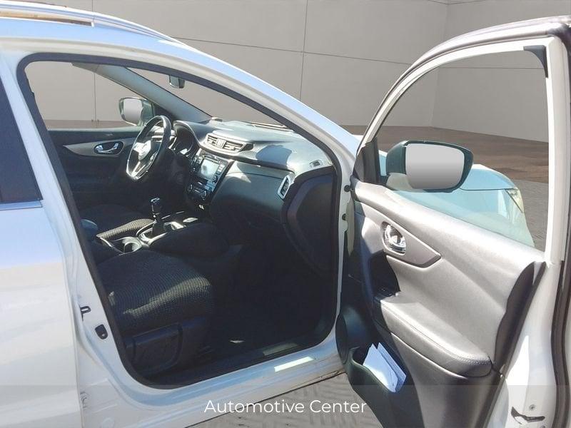 Nissan Qashqai 1.5 dCi 115 N-Connecta DCT