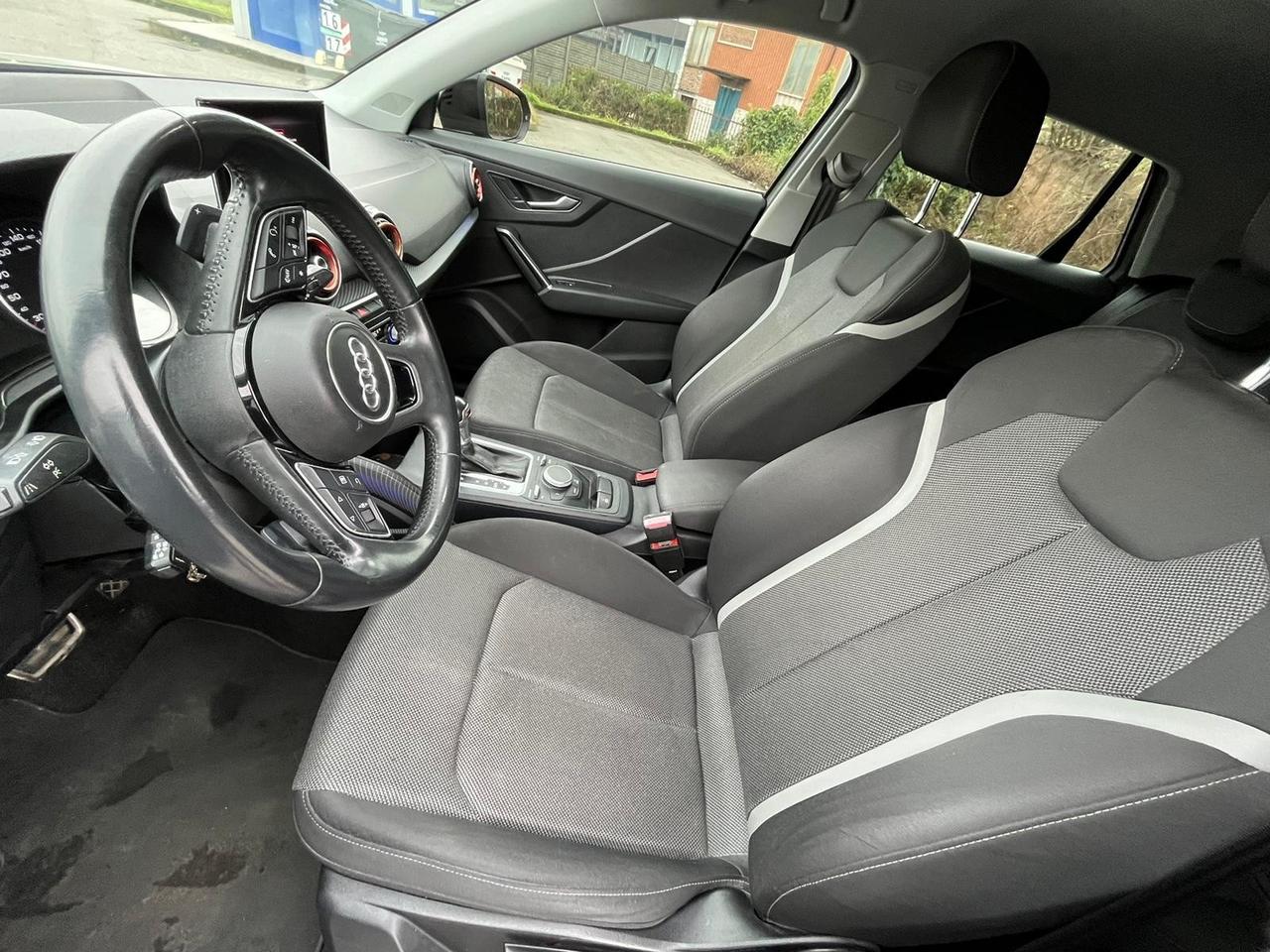 Audi Q2 30TDI S tronic Business