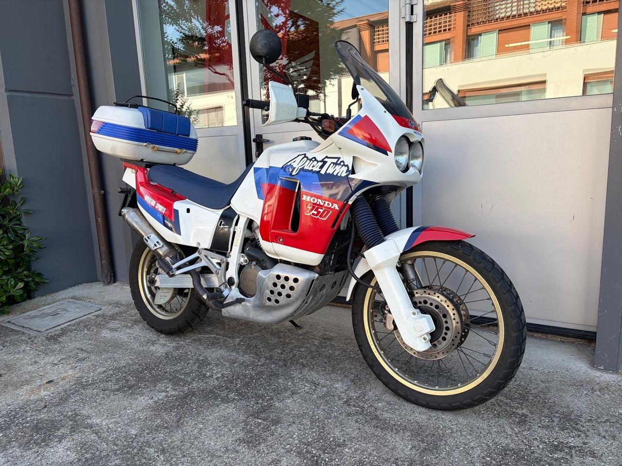 Honda Africa Twin XRV 750