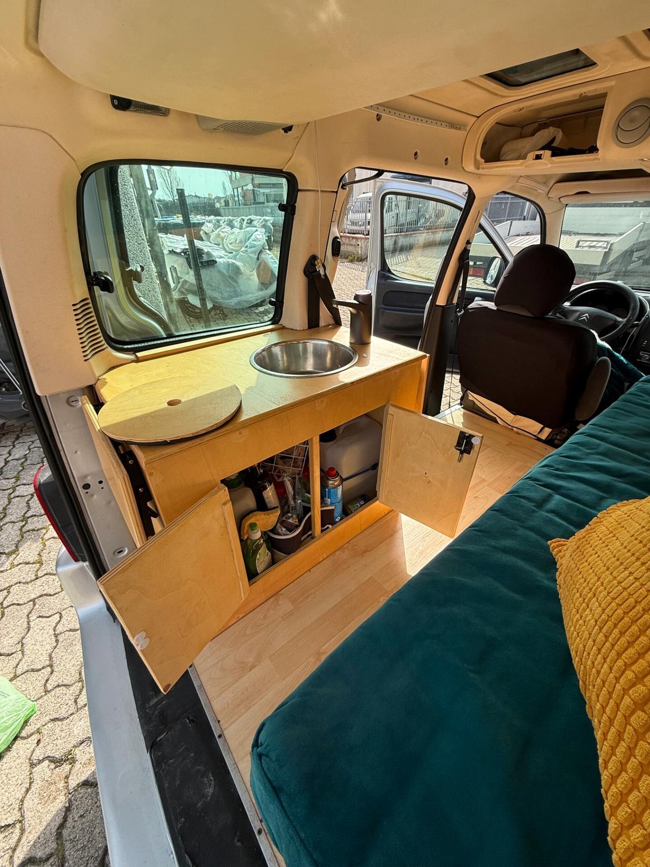 Citroen Berlingo camperizzato allestito