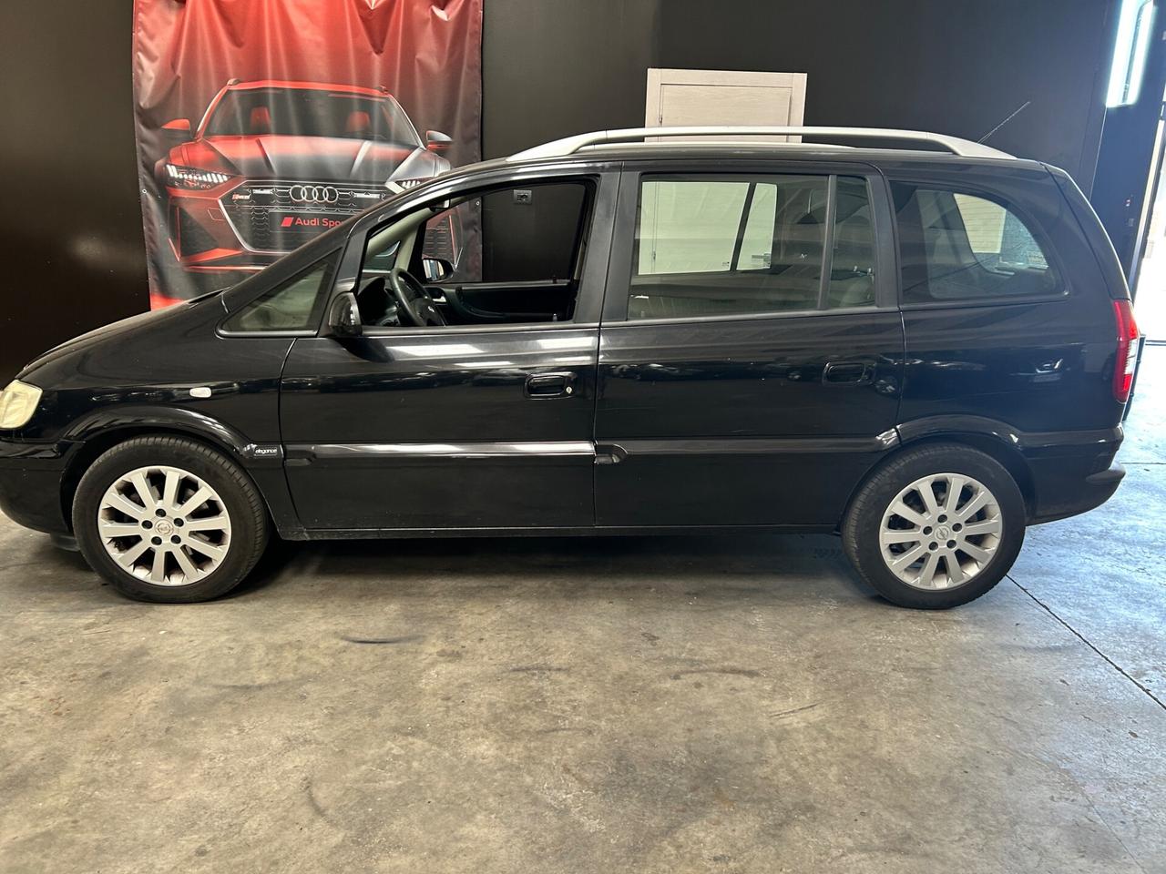 Opel Zafira 2000 cdi 101 cv 7 posti GANCIO TRAINO