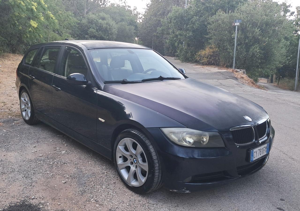 Bmw serie 3 - 320d Futura Touring