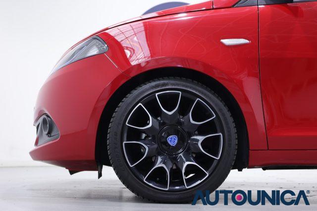 LANCIA Ypsilon 1.0 FIREFLY 5 PORTE S&S HYBRID GOLD FARI LED