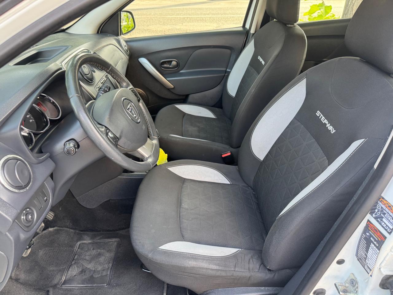 Dacia Sandero Stepway 1.5 dCi 90CV SeS garanzia 12 m