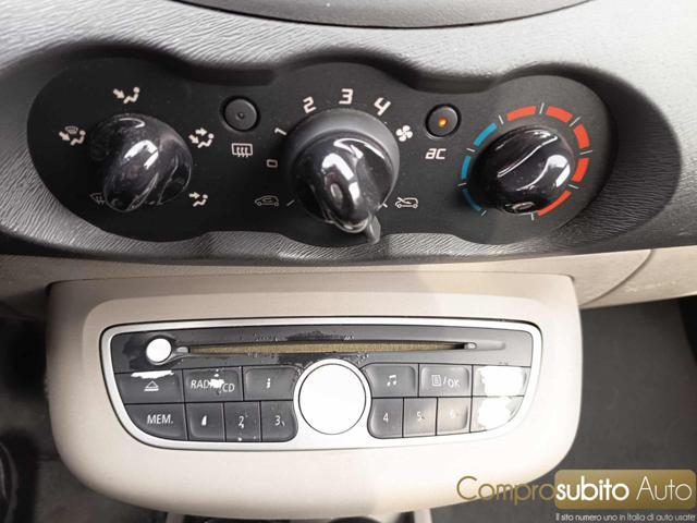 RENAULT Twingo 1.2 16V LEV SkyLight