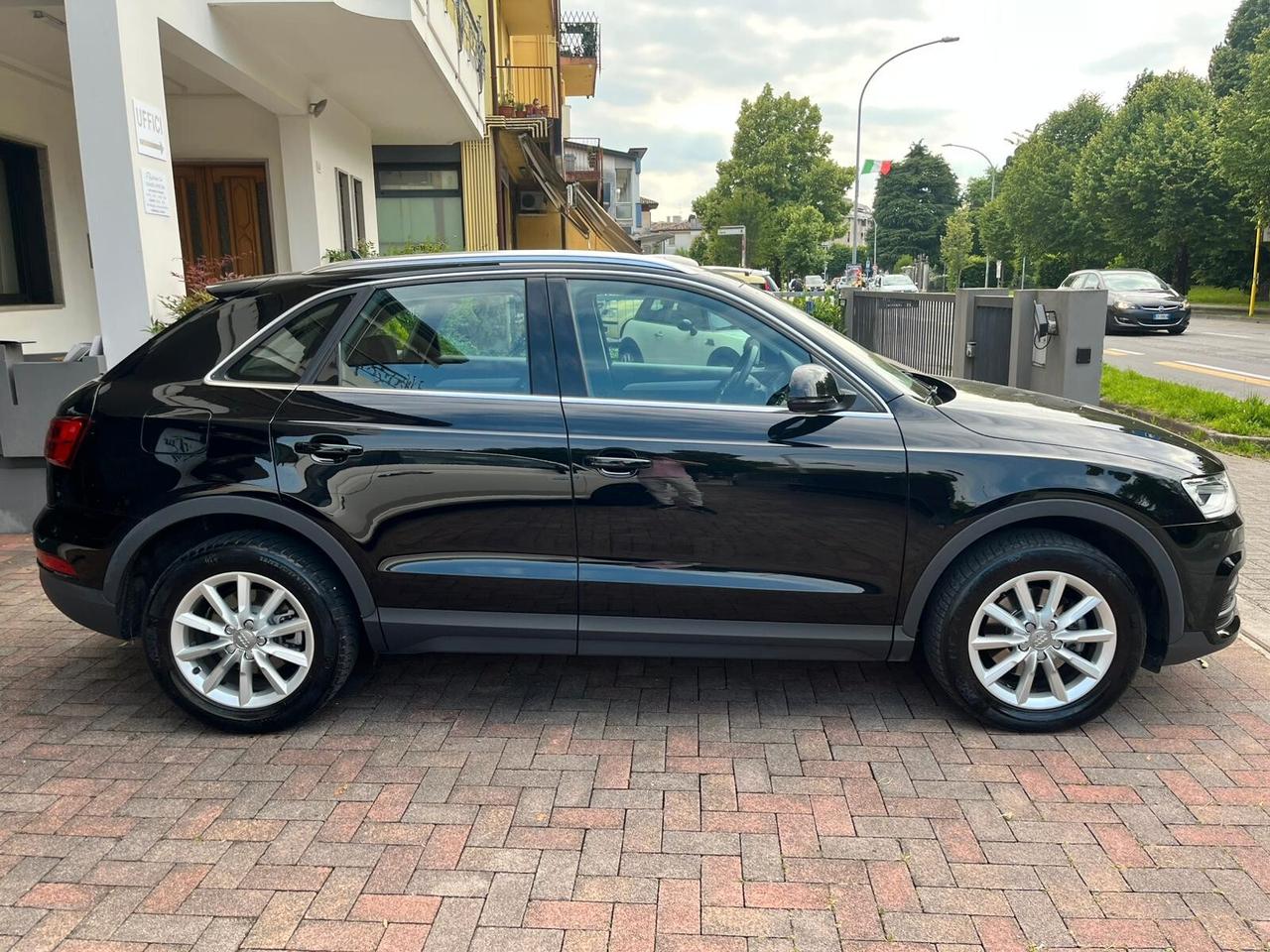 Audi Q3 2.0 TDI 120 CV S tronic S line Edition