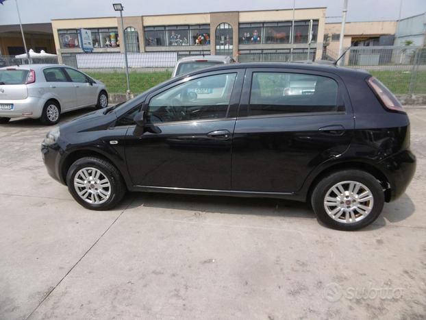 FIAT Punto 1.4 8V 5 porte Natural Power Lounge