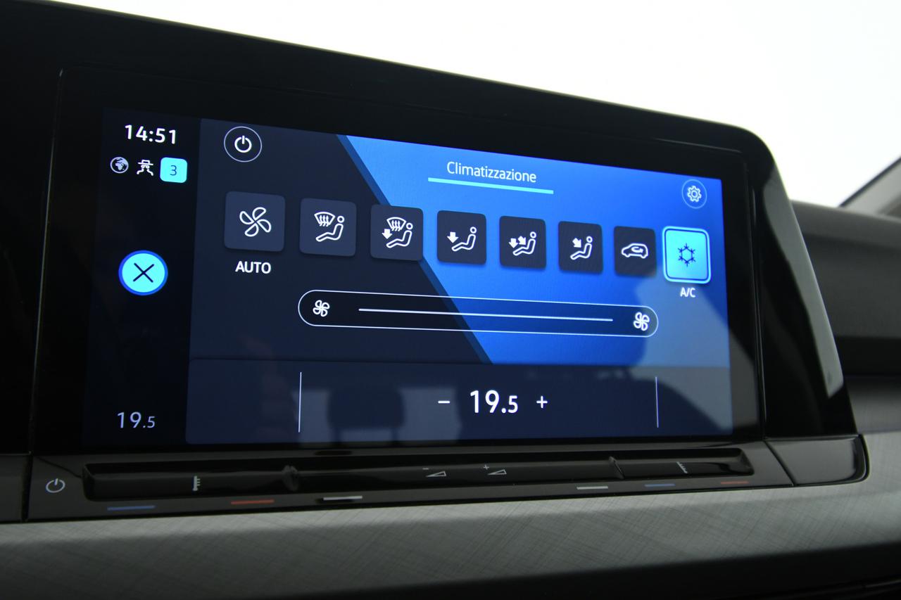 VOLKSWAGEN Golf 2.0 tdi Life 115cv dsg ACC+LED+NEOPATENTATI