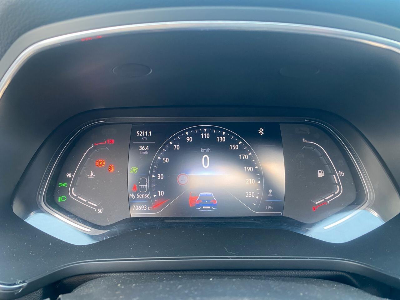 Renault Captur TCe 100 CV GPL FAP Intens