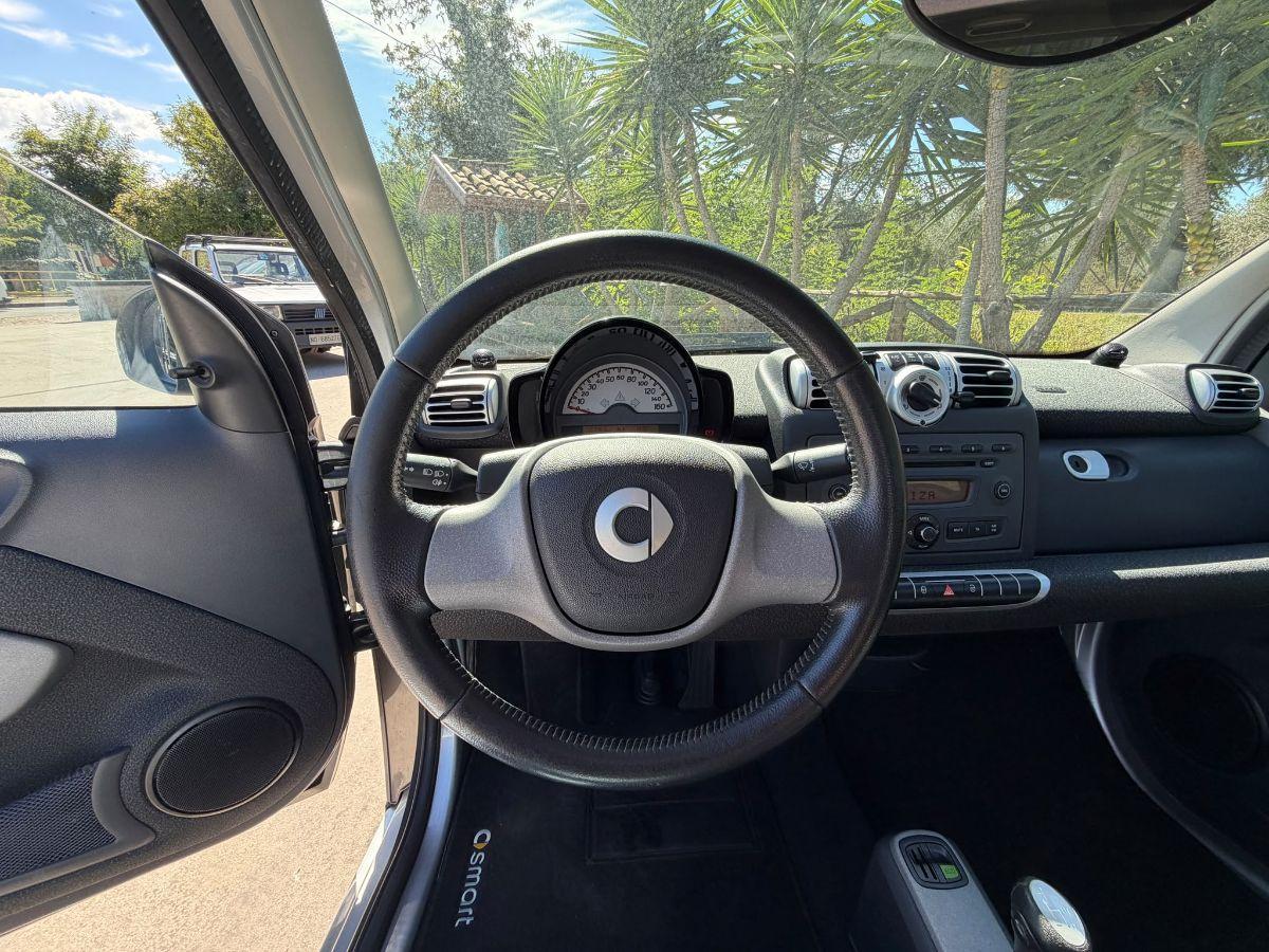 SMART - Fortwo - 1000 52 kW MHD coupÃ© passion