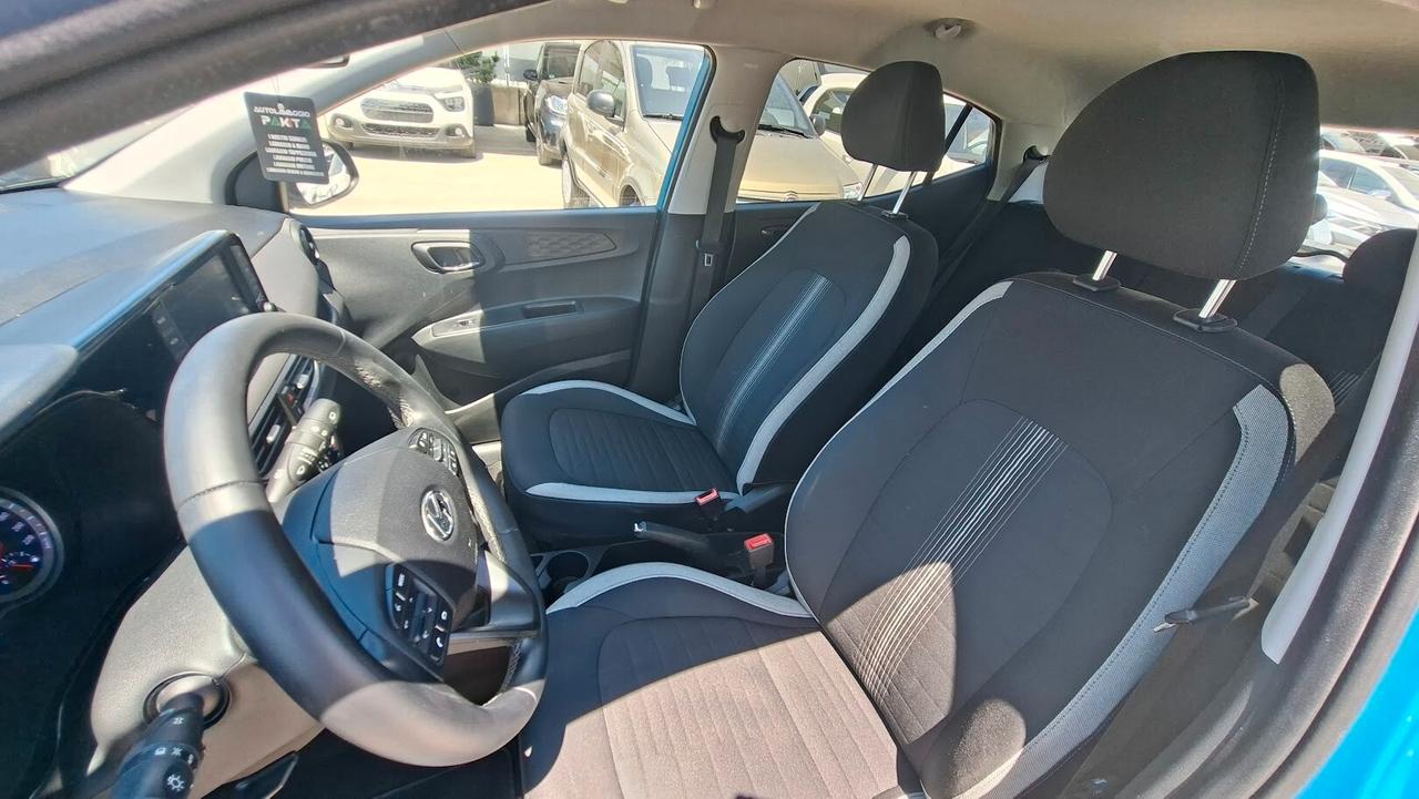 Hyundai i10 1.0 Benzina con telecamera 2020