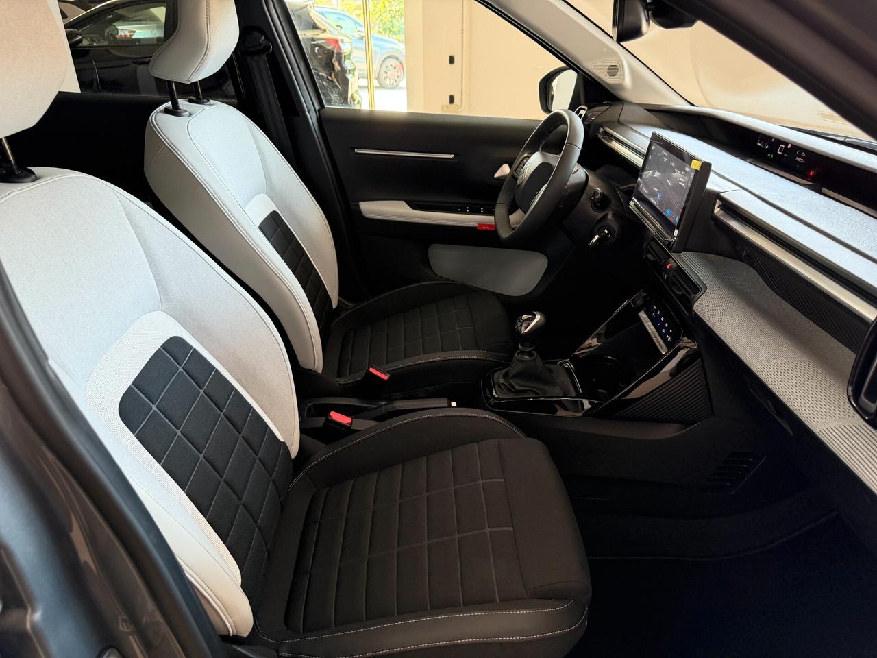 Citroen C3 Turbo 100cv Max Km9000 Neopatentati Telecam.Clima autom.