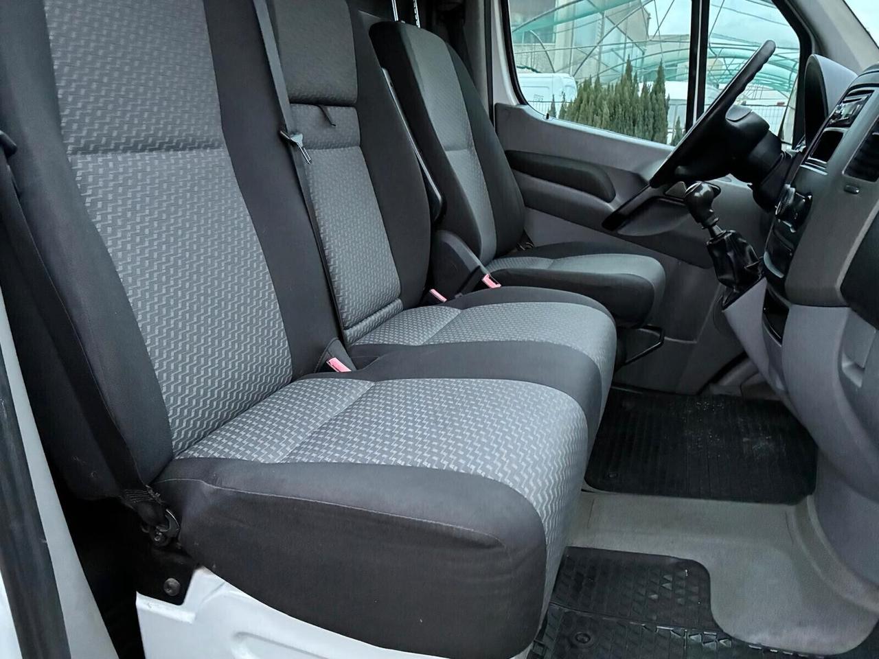 Volkswagen Crafter 2012