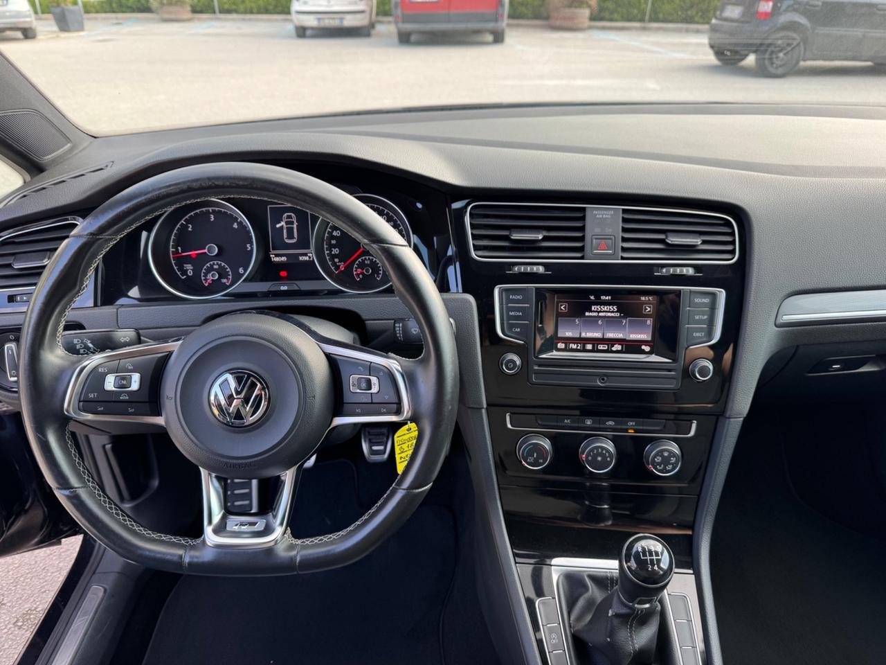 Volkswagen Golf 1.6 TDI 110 CV 5p. R-LINE