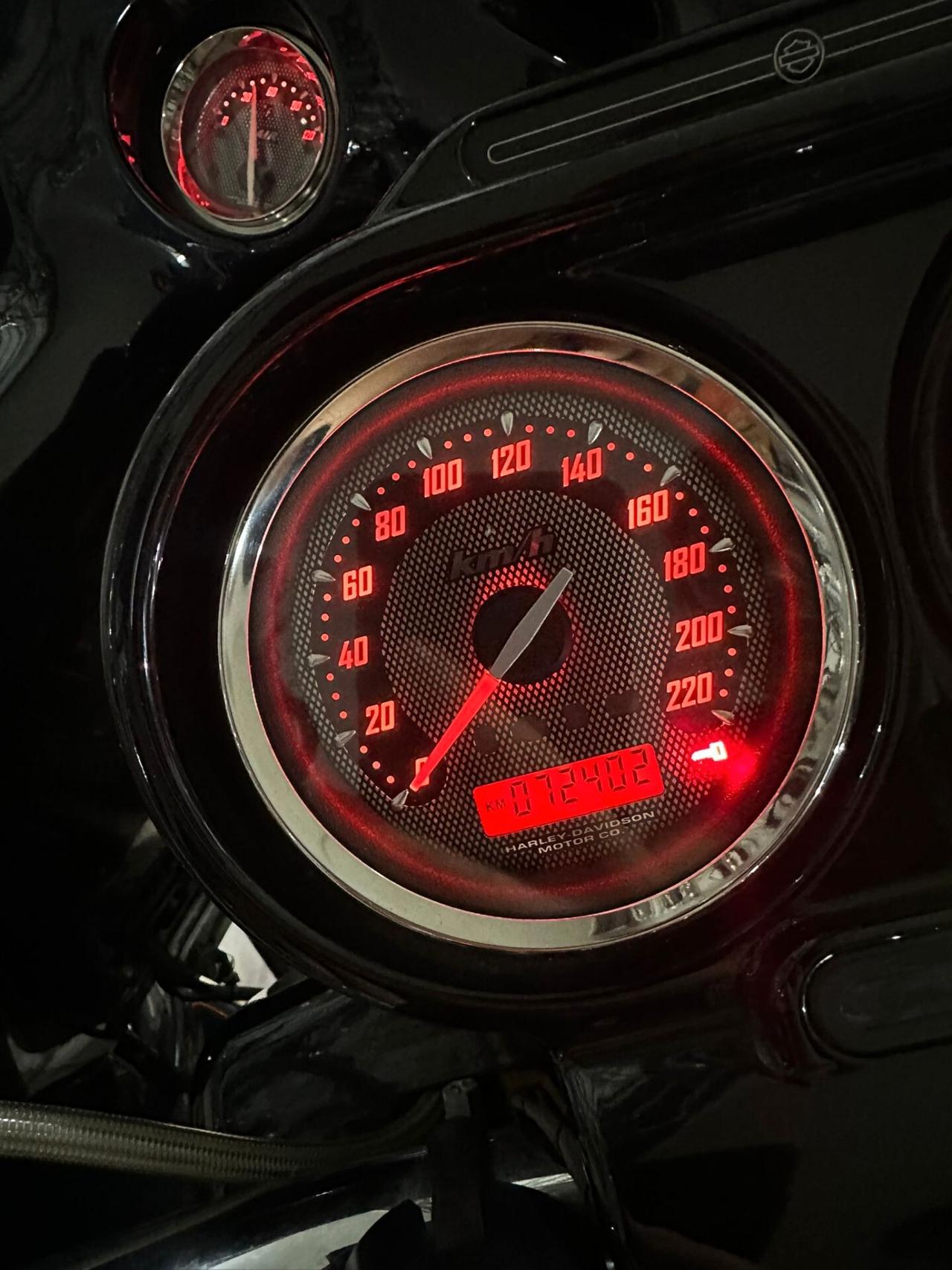 Harley-davidson Road Glide C.V.O.