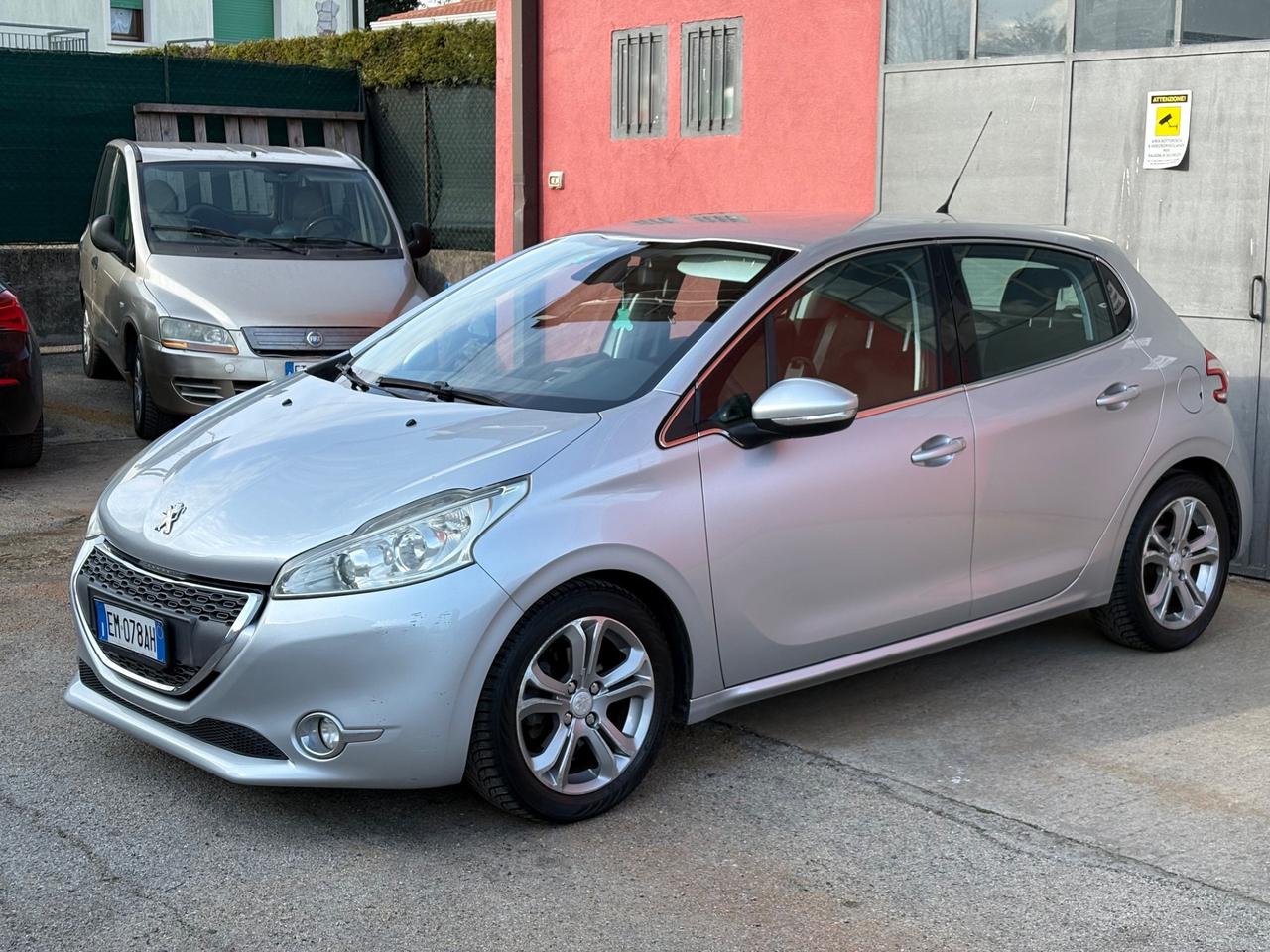 Peugeot 208 1.4 VTi 95 CV 5p. Allure