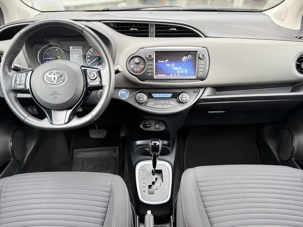Toyota Yaris 1.5 Hybrid 73CV E6 Neo. Automatica - 2017