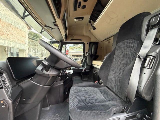 MERCEDES-BENZ ACTRO 1848