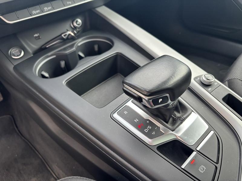 Audi A4 Avant 35 2.0 tdi mhev Business Advanced 163cv s-tronic MATRIX-TETTO-CAM-18"