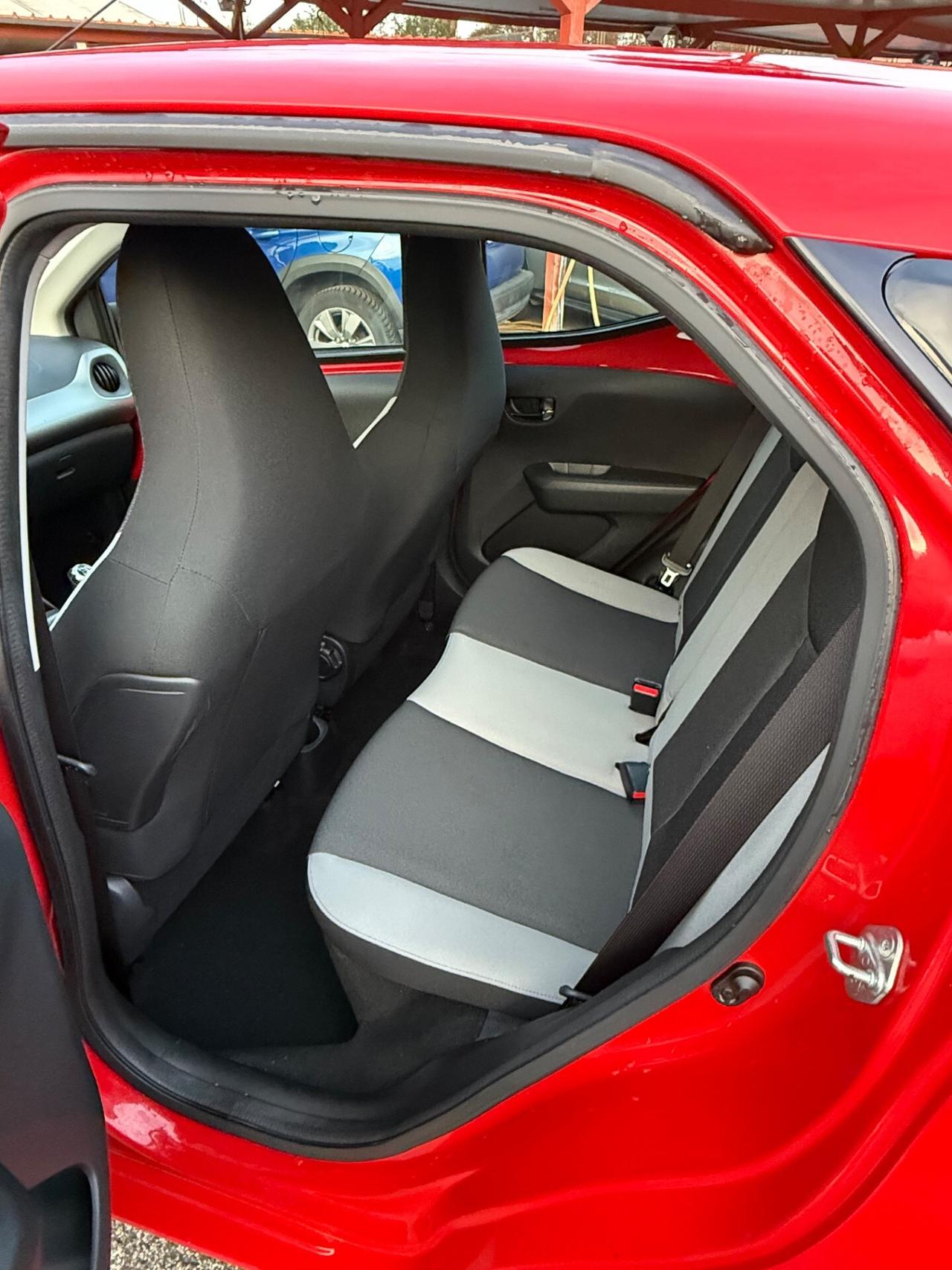 Aygo 1.0 VVT-i 69 CV( 25 mila km ) -unipro-rate