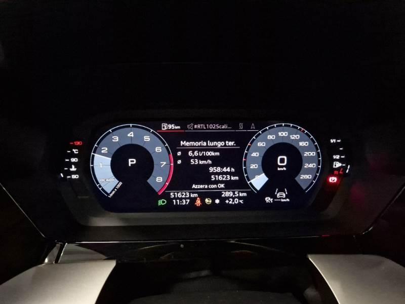 Audi A3 30 1.0 TFSI mHEV Business S tronic