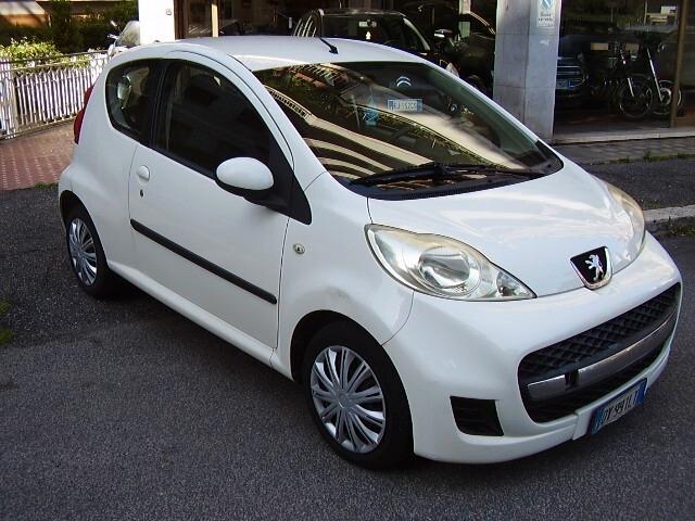Peugeot 107 1.0 NEOPATENTATI