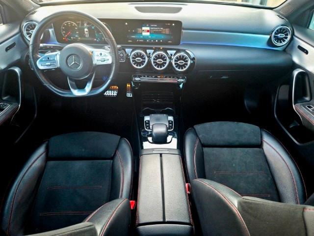 MERCEDES A 200 d Automatic Premium