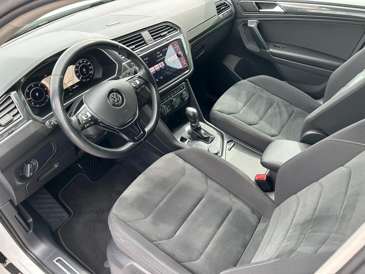 VW TIGUAN 2.0 TDI 150CV DSG 4MOTION R-Line