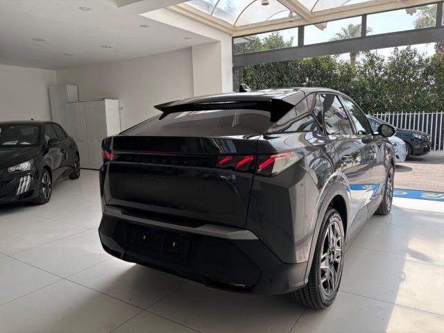 PEUGEOT 3008 Hybrid 136 e-DCS6 GT tua da ?399,00