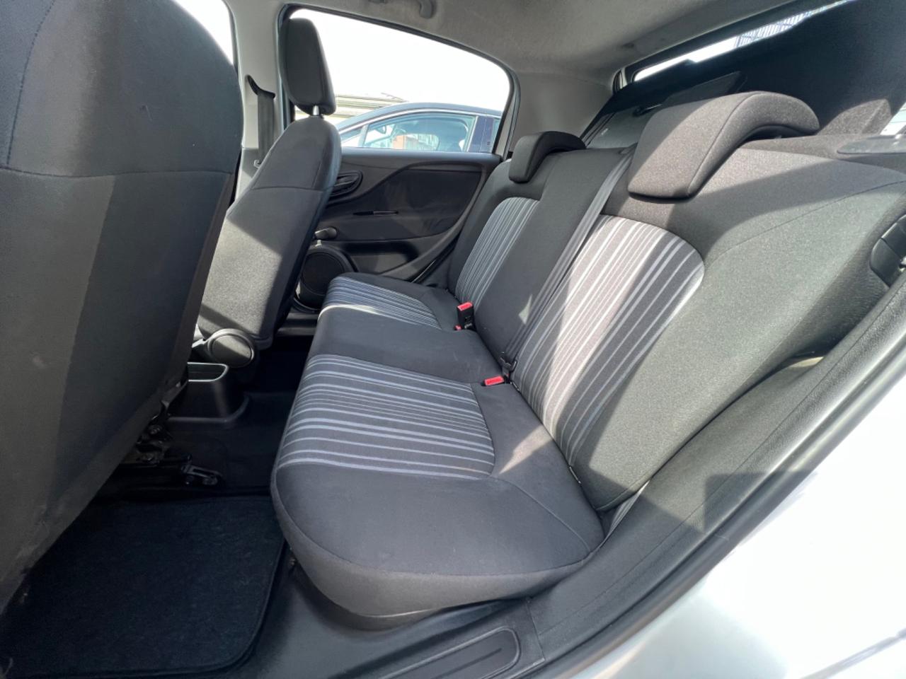 Fiat Punto Evo 1.3 Mjt 75 CV unico proprietario ok Neopatentati