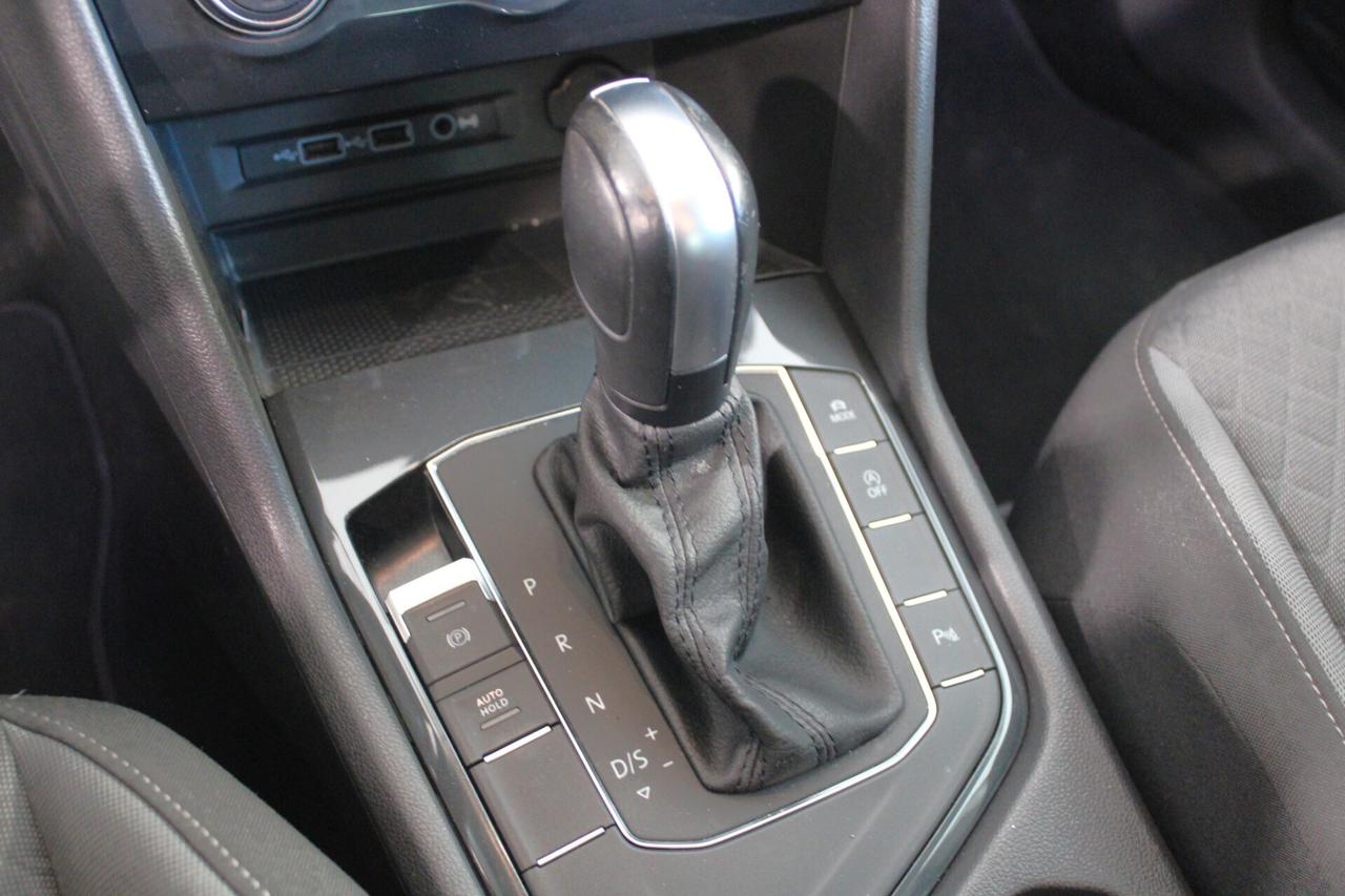 VOLKSWAGEN Tiguan 2.0 TDI R-Line - 2020
