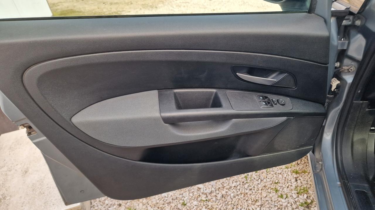 Fiat Grande Punto 1.4 5 porte Dynamic Natural Power