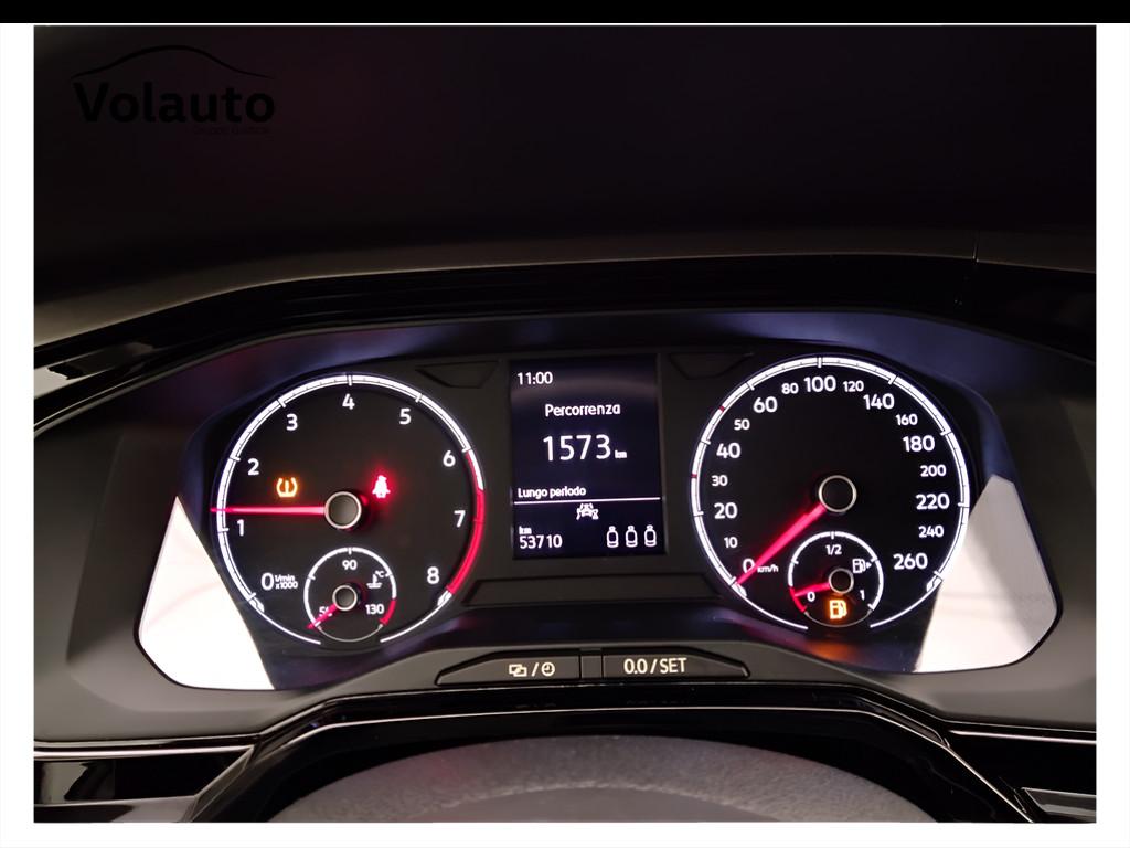 VOLKSWAGEN Polo VI 2022 - Polo 1.0 tsi R-Line 95cv