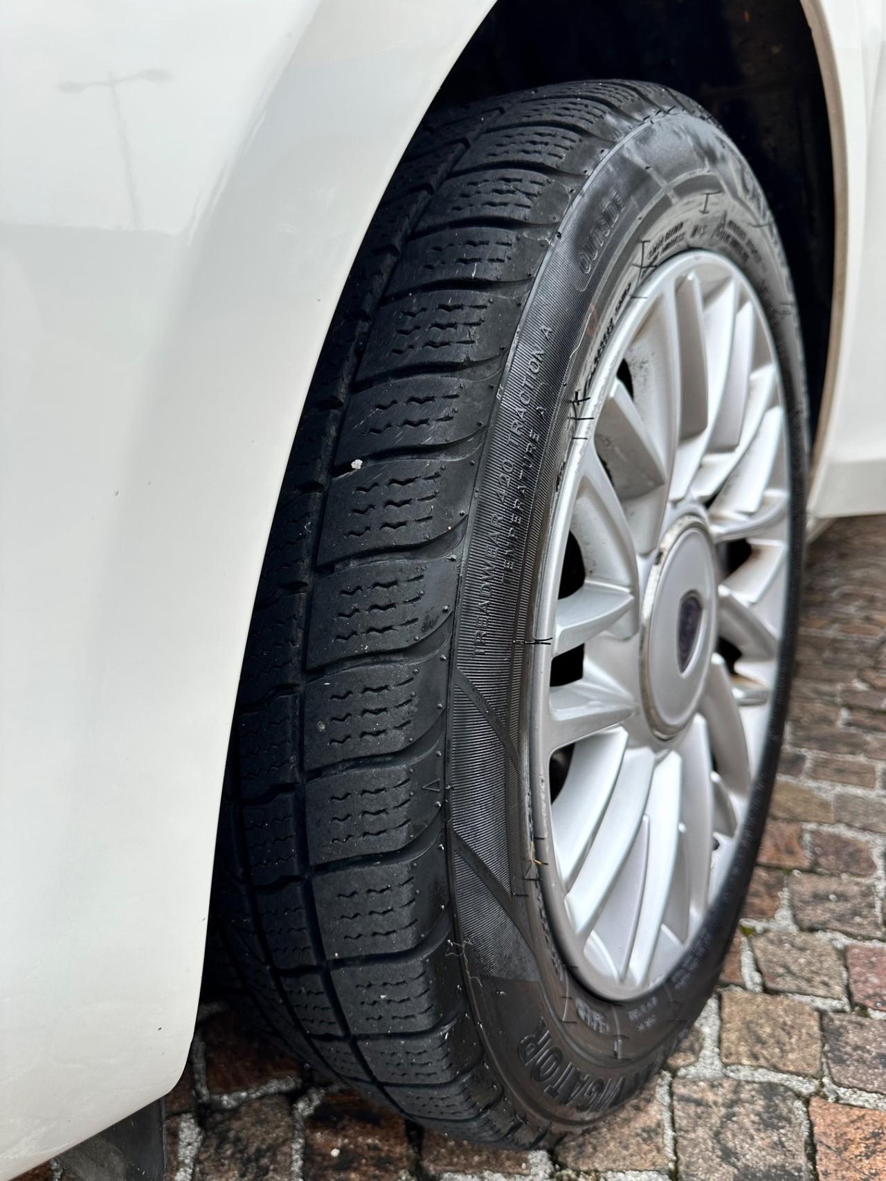 Lancia Ypsilon 1.3MJT 95CV 5P -Uniproprietario