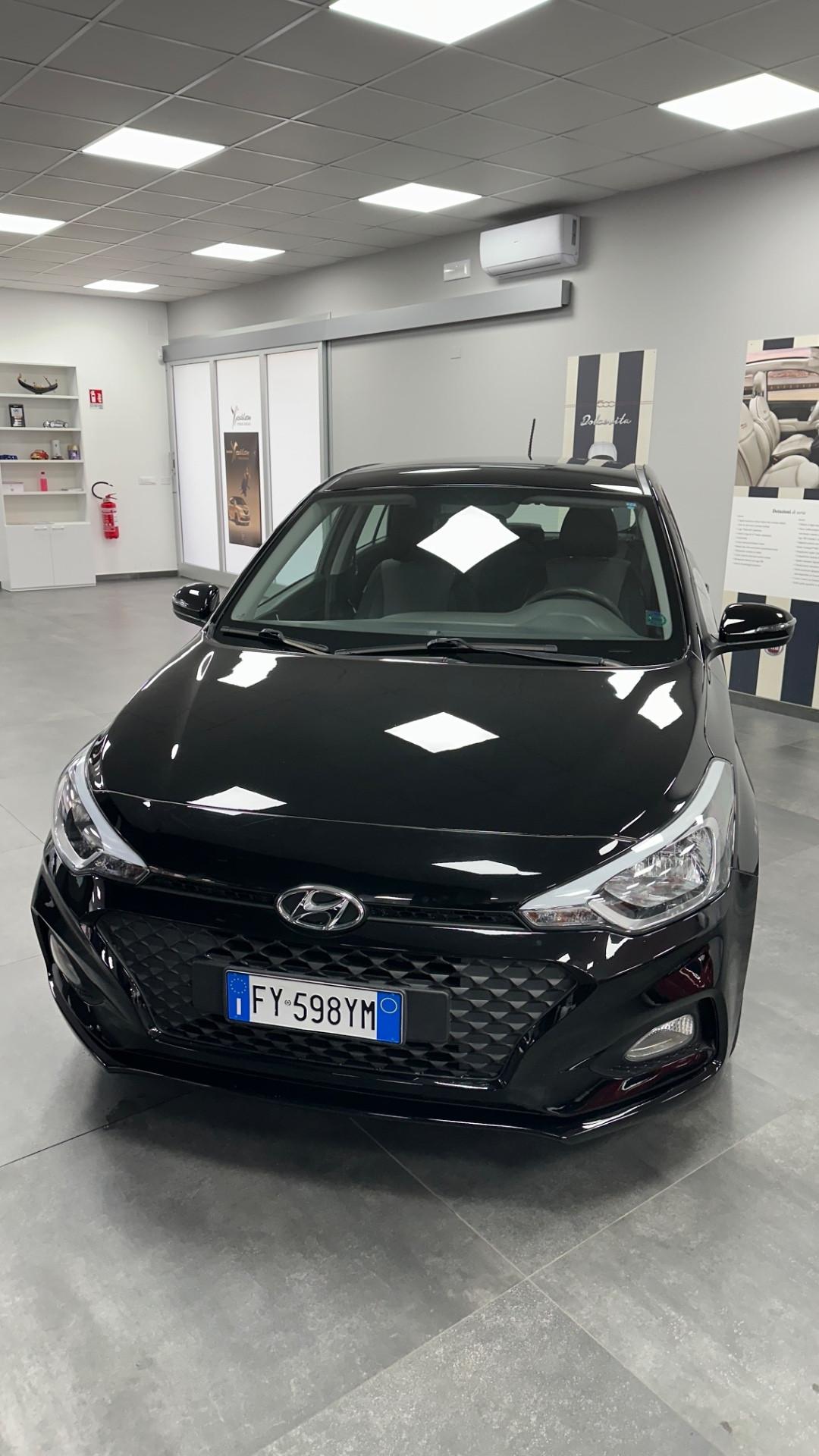 Hyundai i20 1.2 5 porte Tech