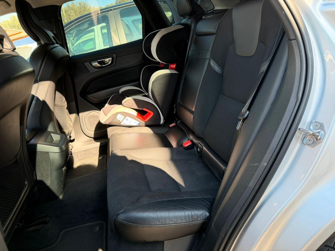 Volvo XC 60 2019 2.0D 197cv AWD